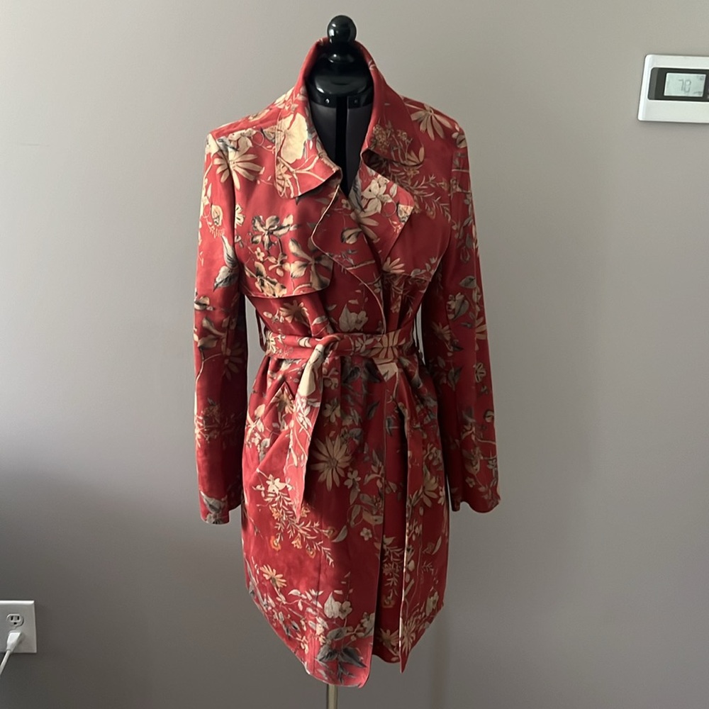 Solitaire brand floral jacket. NWT
